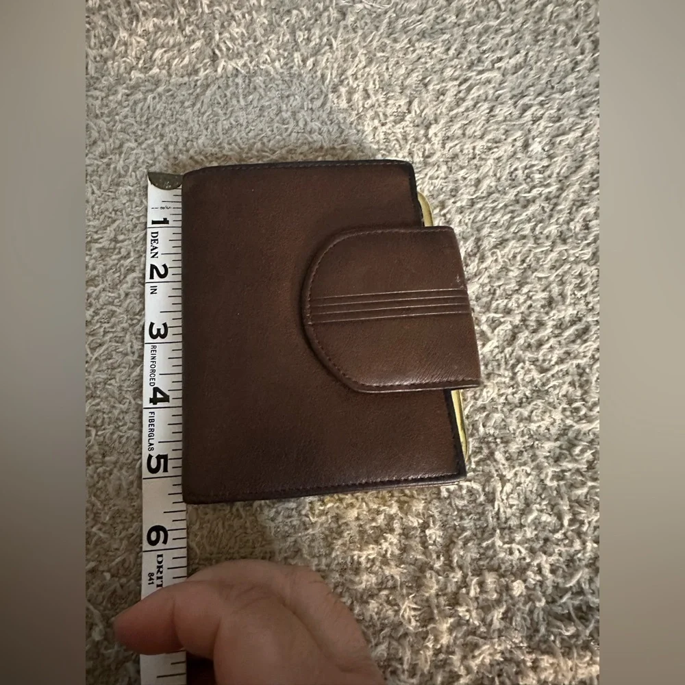 Vintage Buxton Brown Leather  Wallet full grain cowhide exterior - Picture 14 of 14